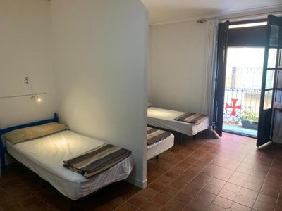 Albergue Los Arcos 2